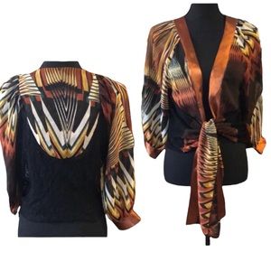 GIMMICKS BY BKE TIE FRONT LACE BACK CROP TOP MULTICOLORED SIZE XS